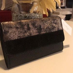 Jessica Simpson Black and cheetah wallet